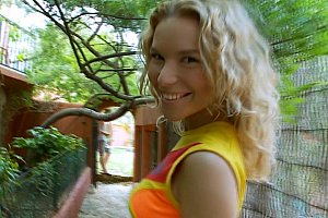 欧美丰满乱xxxxⅩ视频